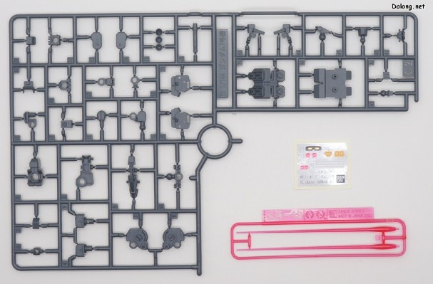 HG 1/144 高达7号机