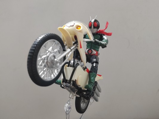 S.H.Figuarts（真骨雕制法） 假面骑士旧2号（假面骑士对修卡）