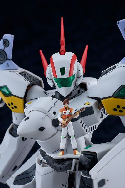 PLAMAX 超时空要塞Dynamite 7 VF-19P 王者之剑（佐拉星巡逻队规格）