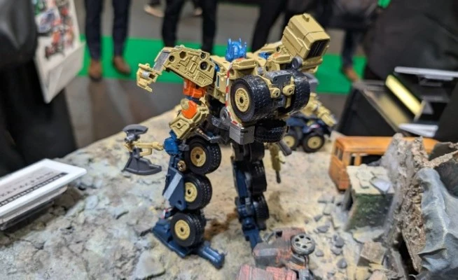 OverGear OG-03 变形金刚 擎天柱