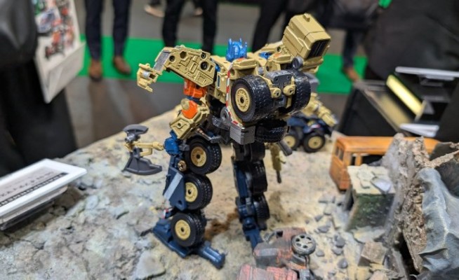 OverGear OG-03 变形金刚 擎天柱