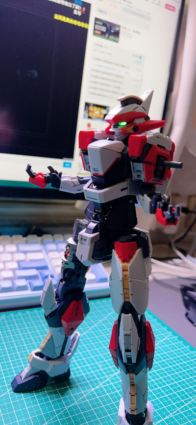 全金属狂潮 ARX-8 烈焰魔剑