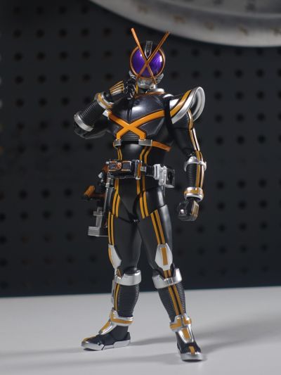 S.H.Figuarts（真骨雕制法）  假面骑士凯撒