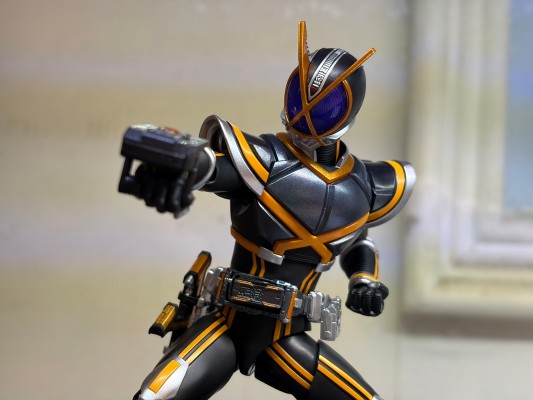 S.H.Figuarts（真骨雕制法）  假面骑士凯撒
