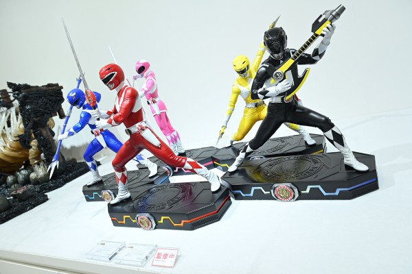 恐龙战队（Mighty Morphin Power Rangers）