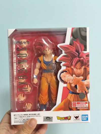 S.H.Figuarts 超级赛亚人之神 孙悟空〈身缠神之气焰的姿态〉