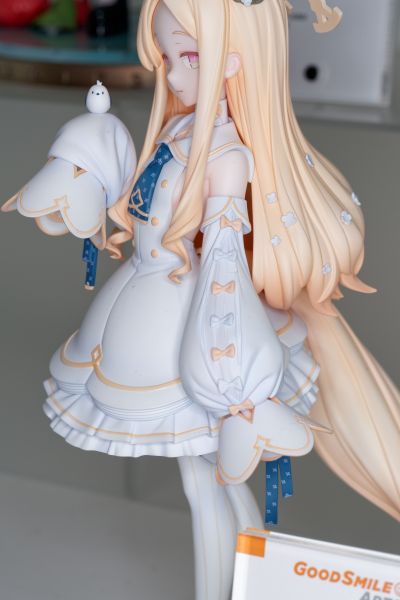 蔚蓝档案 百合园圣娅