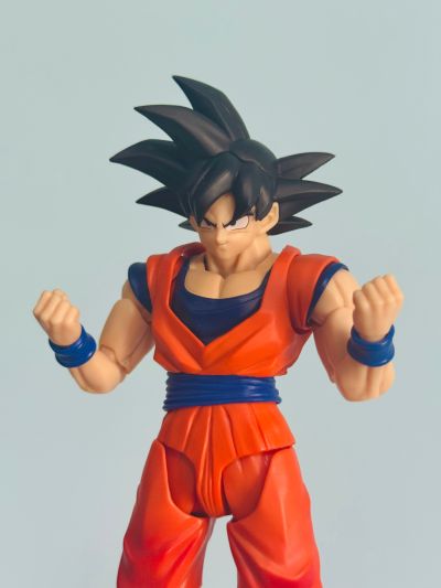 S.H.Figuarts 孙悟空〈仁慈的赛亚人〉