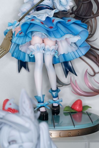 明日方舟 纯烬艾雅法拉 远行前的野餐
