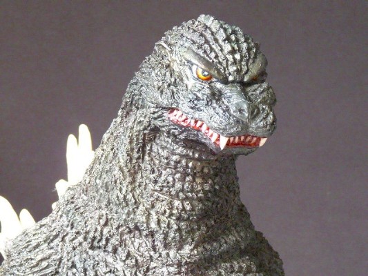碧奥哥斯拉进击 50cm