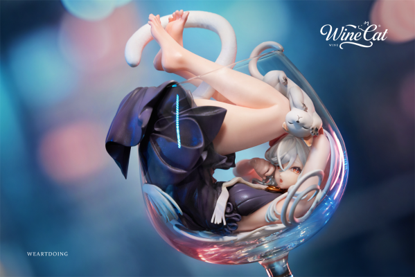 杯中猫女-银月