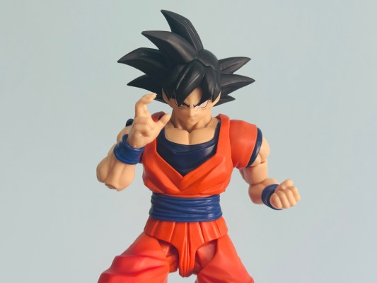 S.H.Figuarts 孙悟空〈仁慈的赛亚人〉