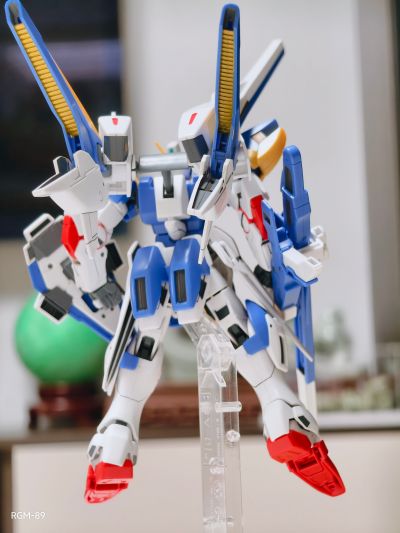 HGUC #189 1/144 V2突击重击高达