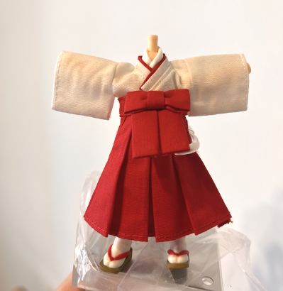 粘土娃 服装套组 巫女