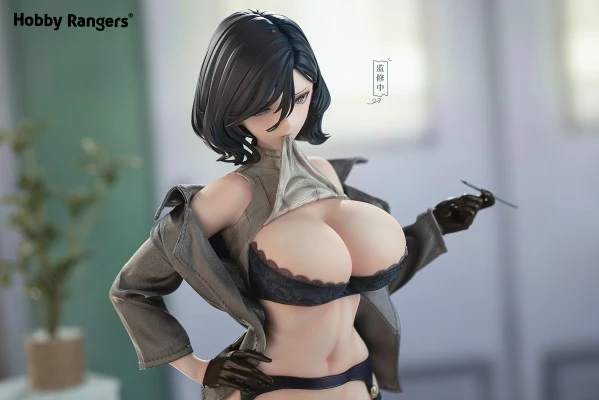 天然美术教师 瑠美