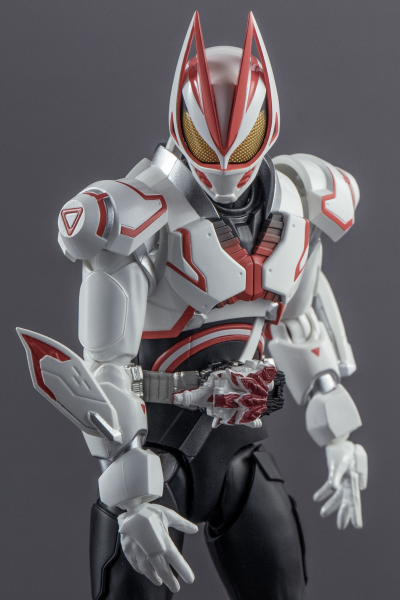 S.H.Figuarts 假面骑士极狐 推进器形态三代