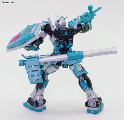 RG RX-78-2 高达 2.0版（初音未来版）