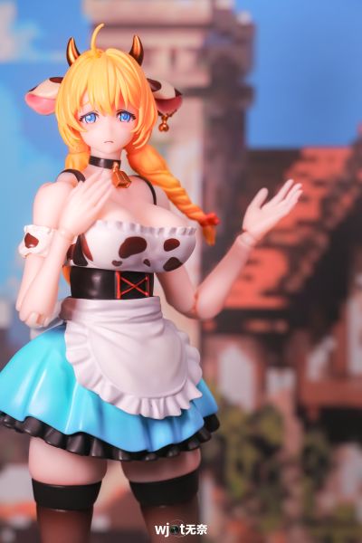 ERA-003 黛西·托瑞斯 啤酒女郎样式