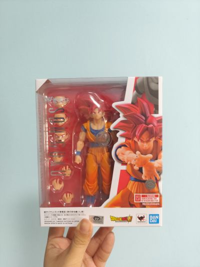 S.H.Figuarts 超级赛亚人之神 孙悟空〈身缠神之气焰的姿态〉