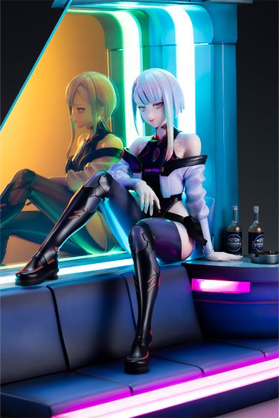 赛博朋克：边缘行者 露西