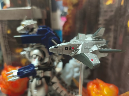 S.H.MonsterArts 哥斯拉大战机械哥斯拉3 MFS-3 三式机龙 品川最终决战版