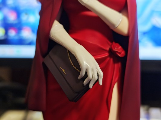 蔚蓝档案 陆八魔爱露（礼服）