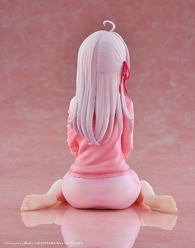 不时用俄语小声说真心话的邻桌艾莉同学 艾莉莎·米哈伊罗夫纳·九条