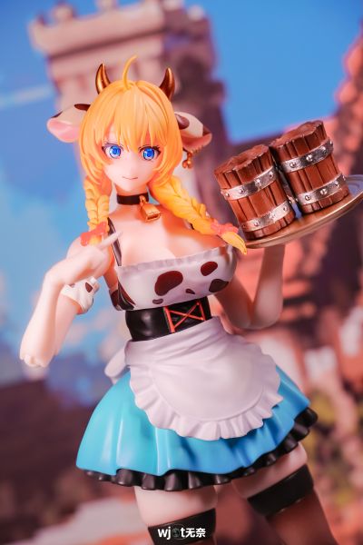 ERA-003 黛西·托瑞斯 啤酒女郎样式
