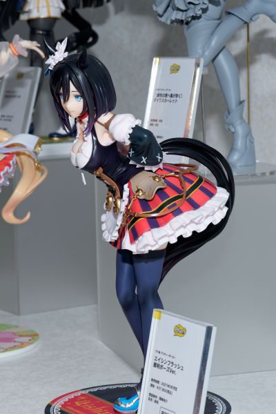 赛马娘 荣进闪耀 胜利姿势