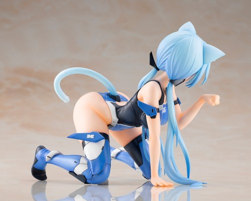 机甲少女 短剑 泳装