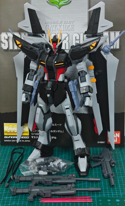 HG 机动战士高达 铁血的奥尔芬斯 月钢 ASW-G-56 吉蒙里高达