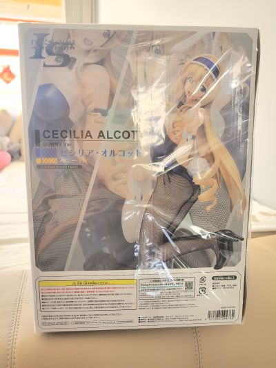 IS〈无限斯特拉托斯〉 塞西莉娅・奥尔科特 兔女郎版