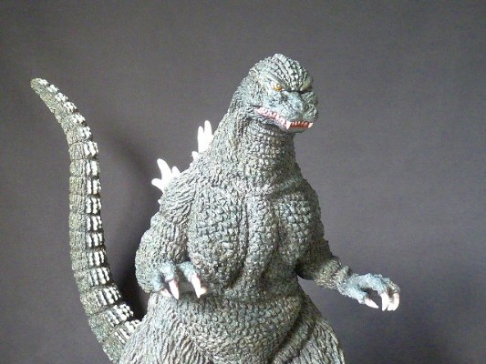 碧奥哥斯拉进击 50cm