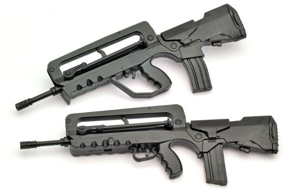 小军械库 LA057 FAMAS F1 自动步枪