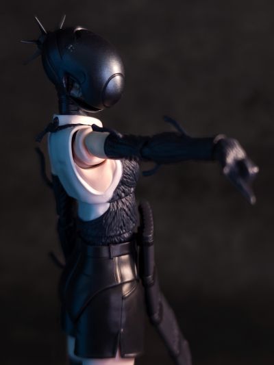 S.H.Figuarts 链锯人 蕾塞篇 炸弹