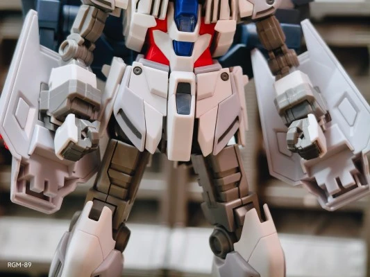 HG 1/144 高达基地限定 NT高达 B装备