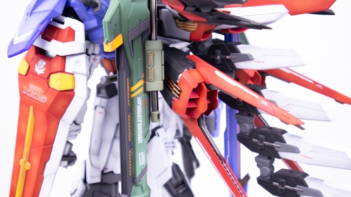 PG 机动战士高达SEED GAT-X105+AQM/E-YM1完美强袭高达