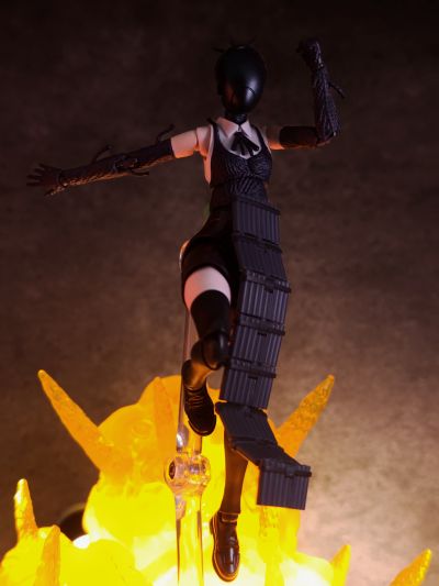 S.H.Figuarts 链锯人 蕾塞篇 炸弹