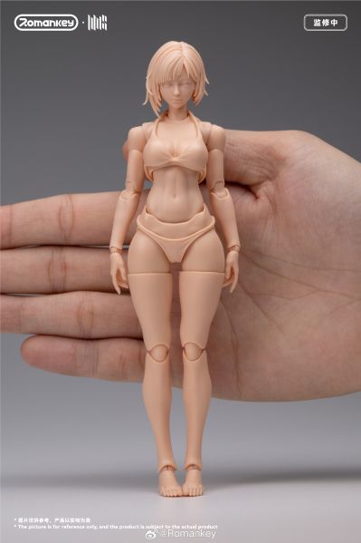 UMS004/UMS004C 超可动女素体 米娅