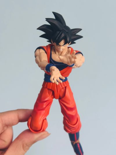 S.H.Figuarts 孙悟空〈仁慈的赛亚人〉