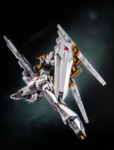 METAL ROBOT魂 ＜SIDE MS＞ ν高达