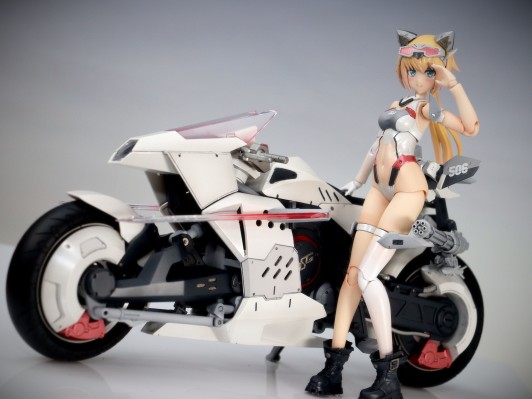 机甲少女 短剑 低可视度泳装
