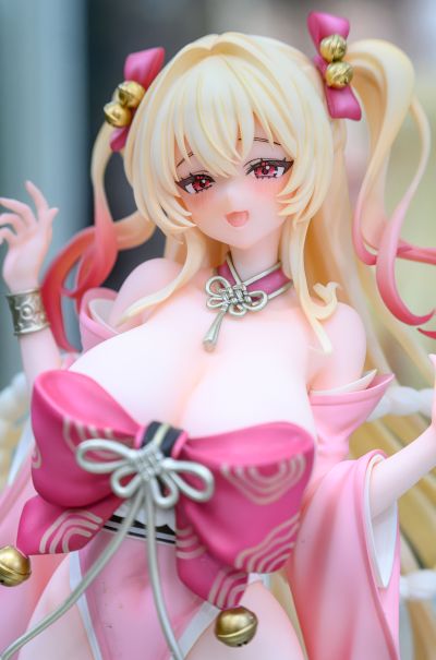 和服少女爱瑟莉亚