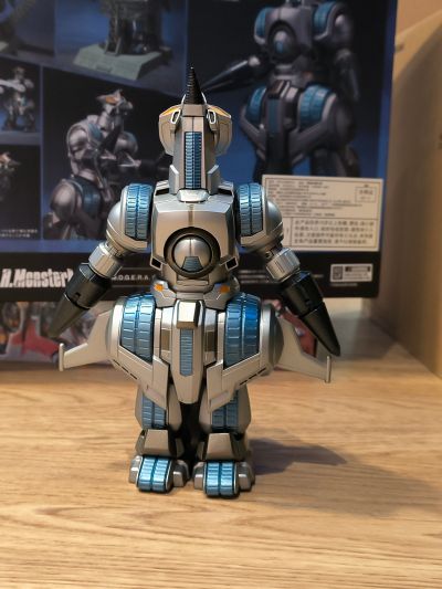 S.H.MonsterArts 摩杰拉 机库出击版