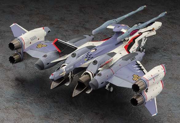 65900 超时空要塞系列 VF-25F 龙卷风弥赛亚“超时空要塞 F”(大气层内规格)