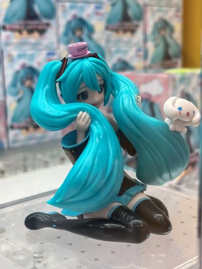 小坐系列 初音未来×大耳狗