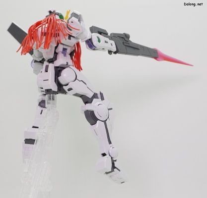 MG 1/100  高达基地专属商品  异装者高达