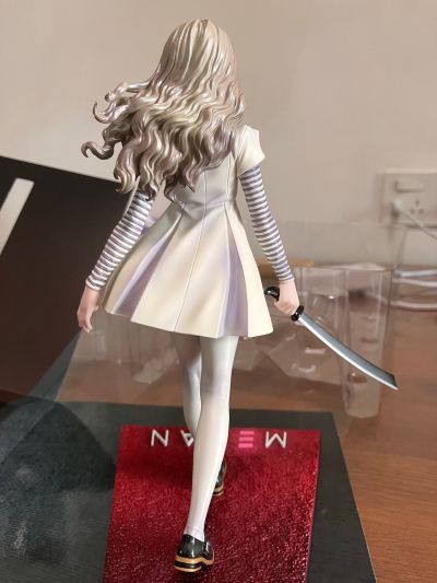 美少女雕像 恐怖美少女 梅根