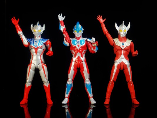 S.H.Figuarts 银河奥特曼 斯特利姆形态