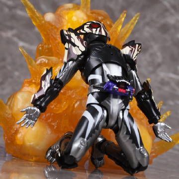 S.H.Figuarts  假面骑士苦涩加布 枫糖爆裂曲奇形态
